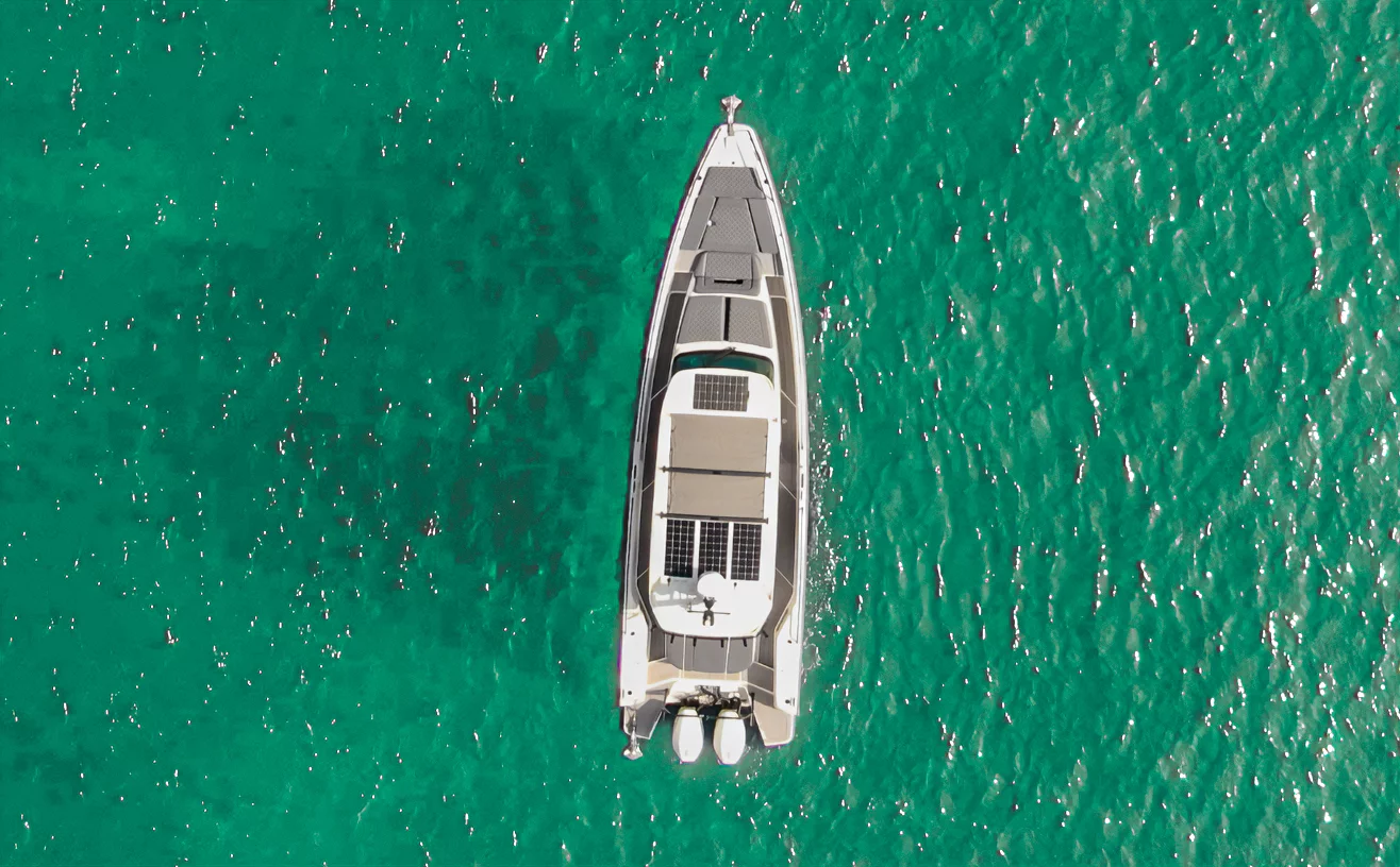 Axopar 37 Sun Top (2 cabins) (ENIGMA)  - 14