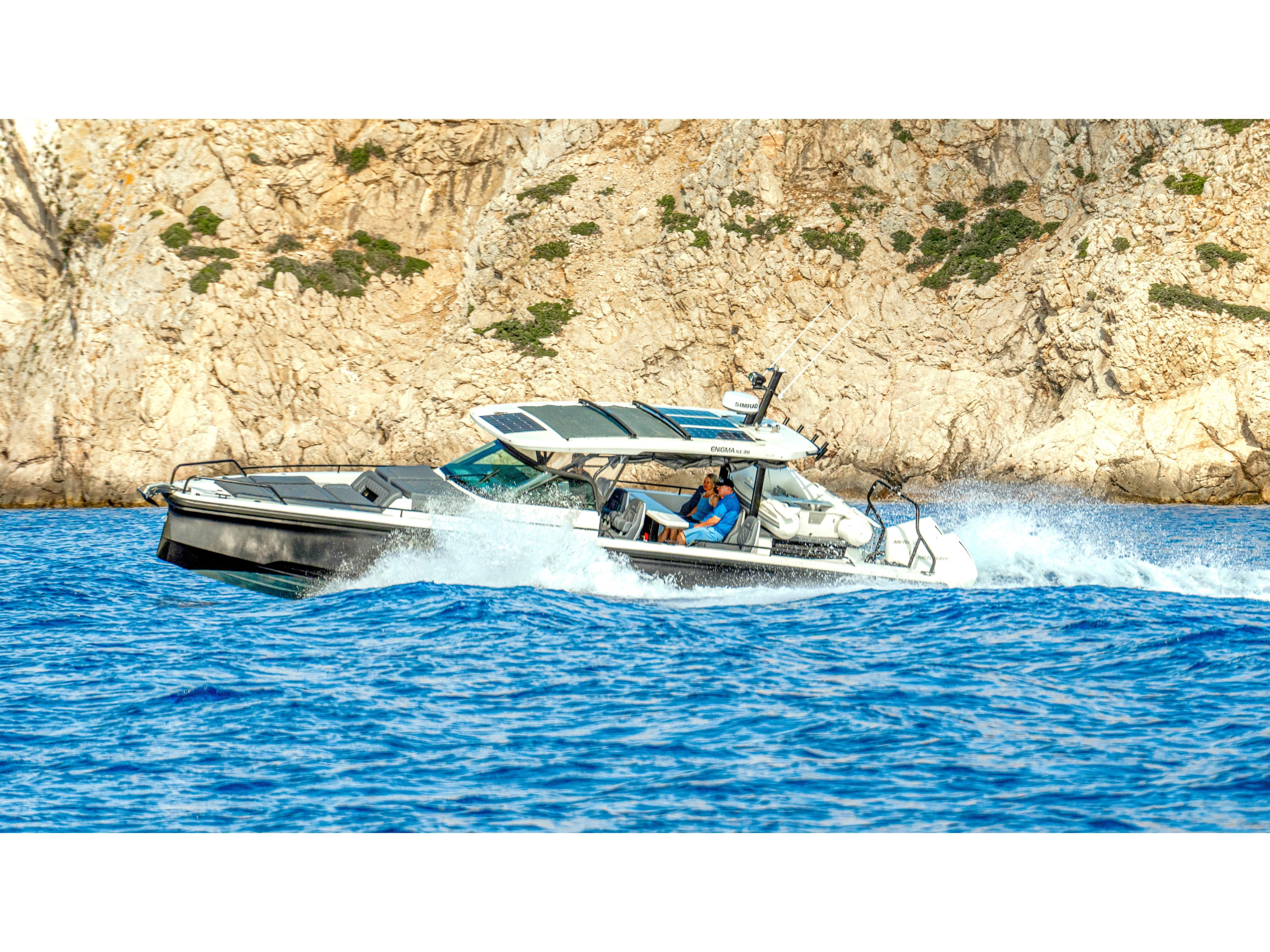 Photo #1 - Axopar 37 Sun Top (2 cabins) (ENIGMA) en Paros - 19691