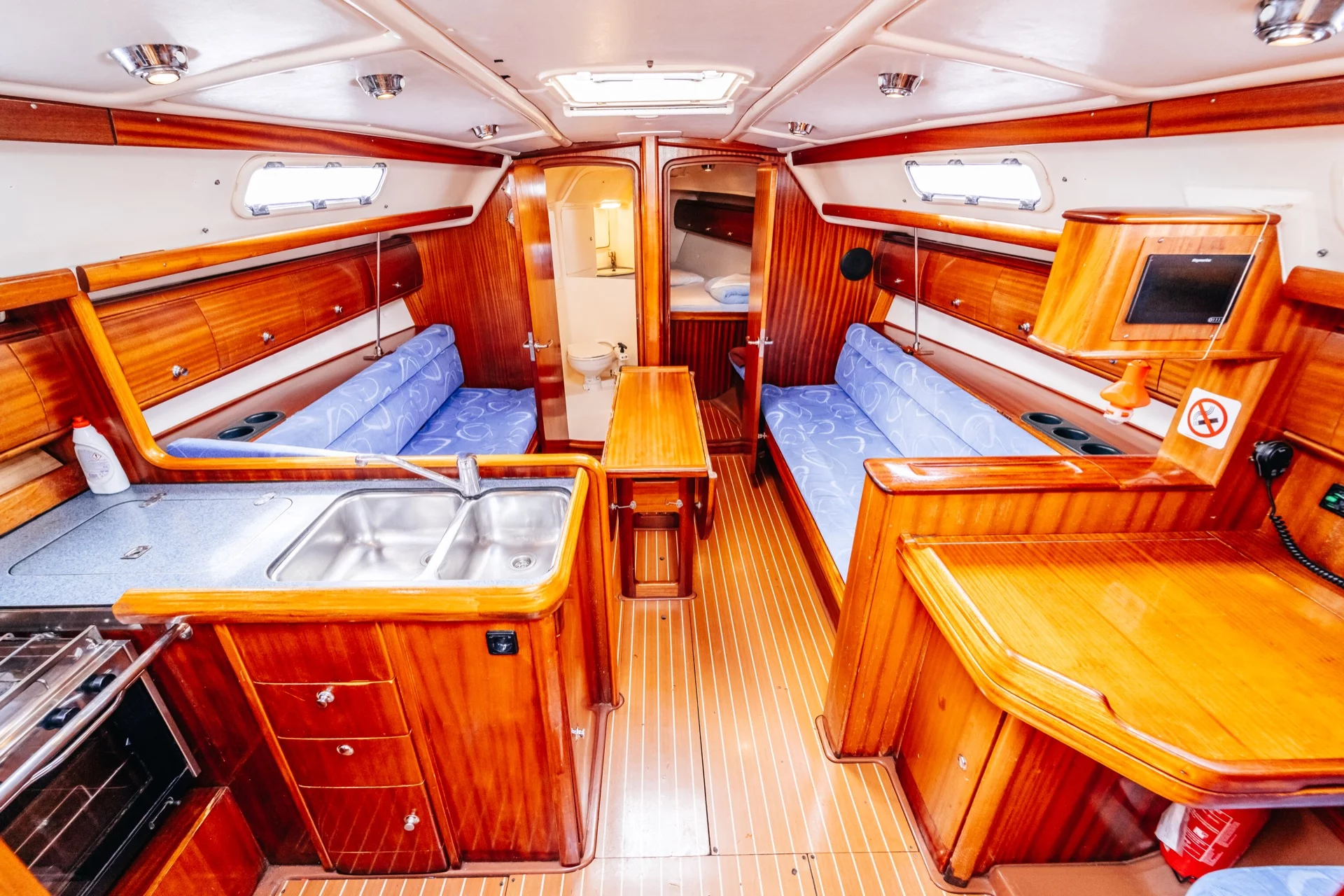 Bavaria 36 Cruiser (Dolkar)  - 4
