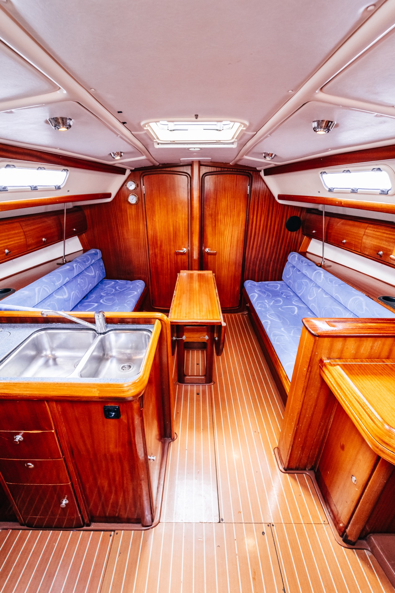 Photo #25 - Bavaria 36 Cruiser (Dolkar) in Murter - 24598