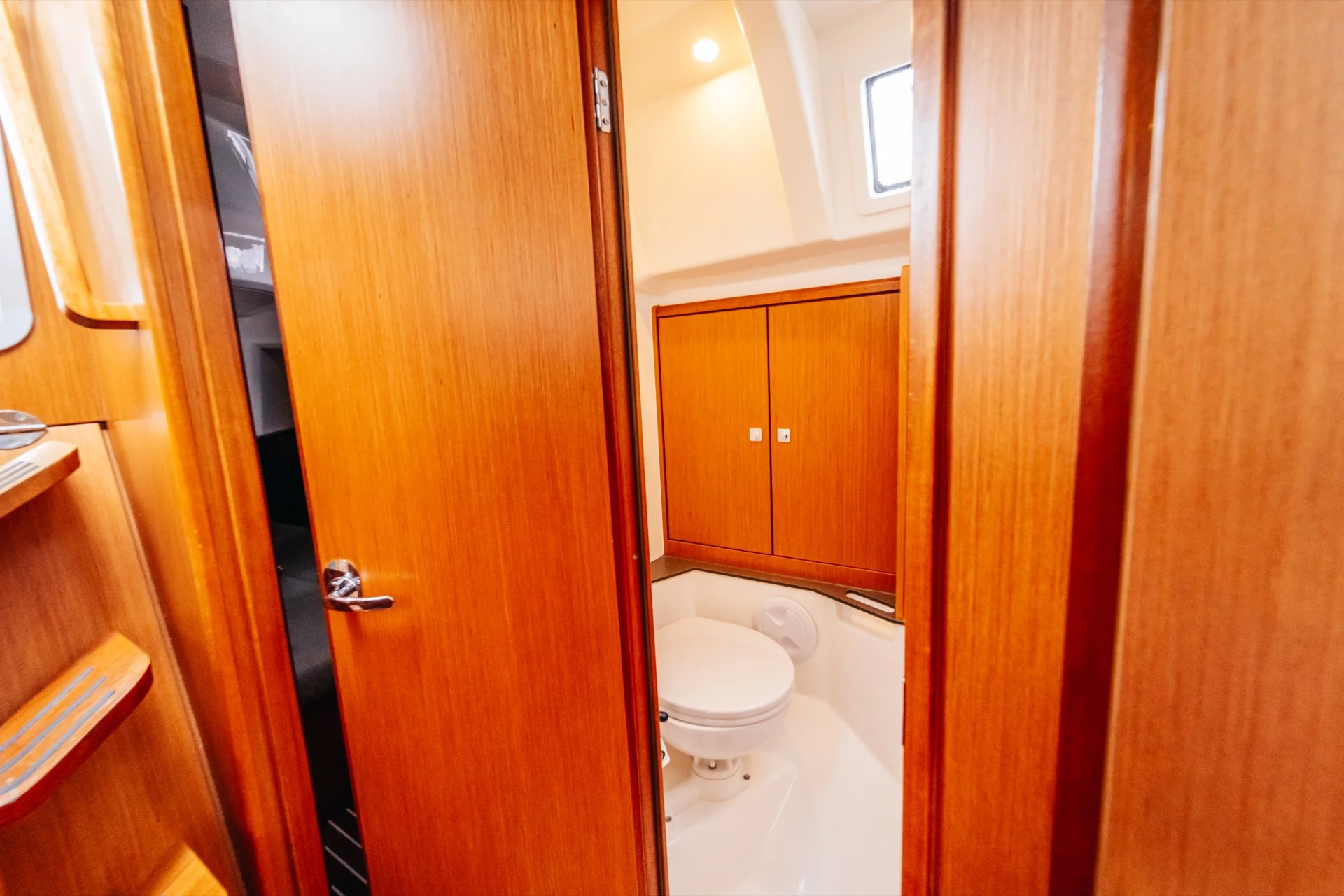 Bavaria Cruiser 37 (Flinx)  - 11