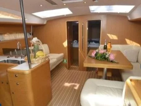 Jeanneau 53 (Gin Tonic) Interior image - 4