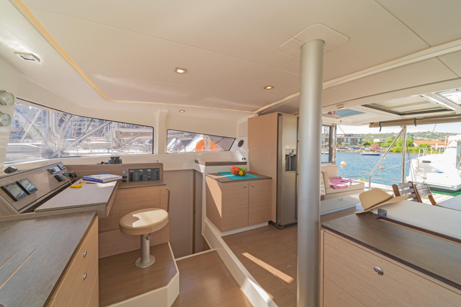 Photo #7 - Bali 4.3 -GEN & WM (Poseidon) en Volos - 14055