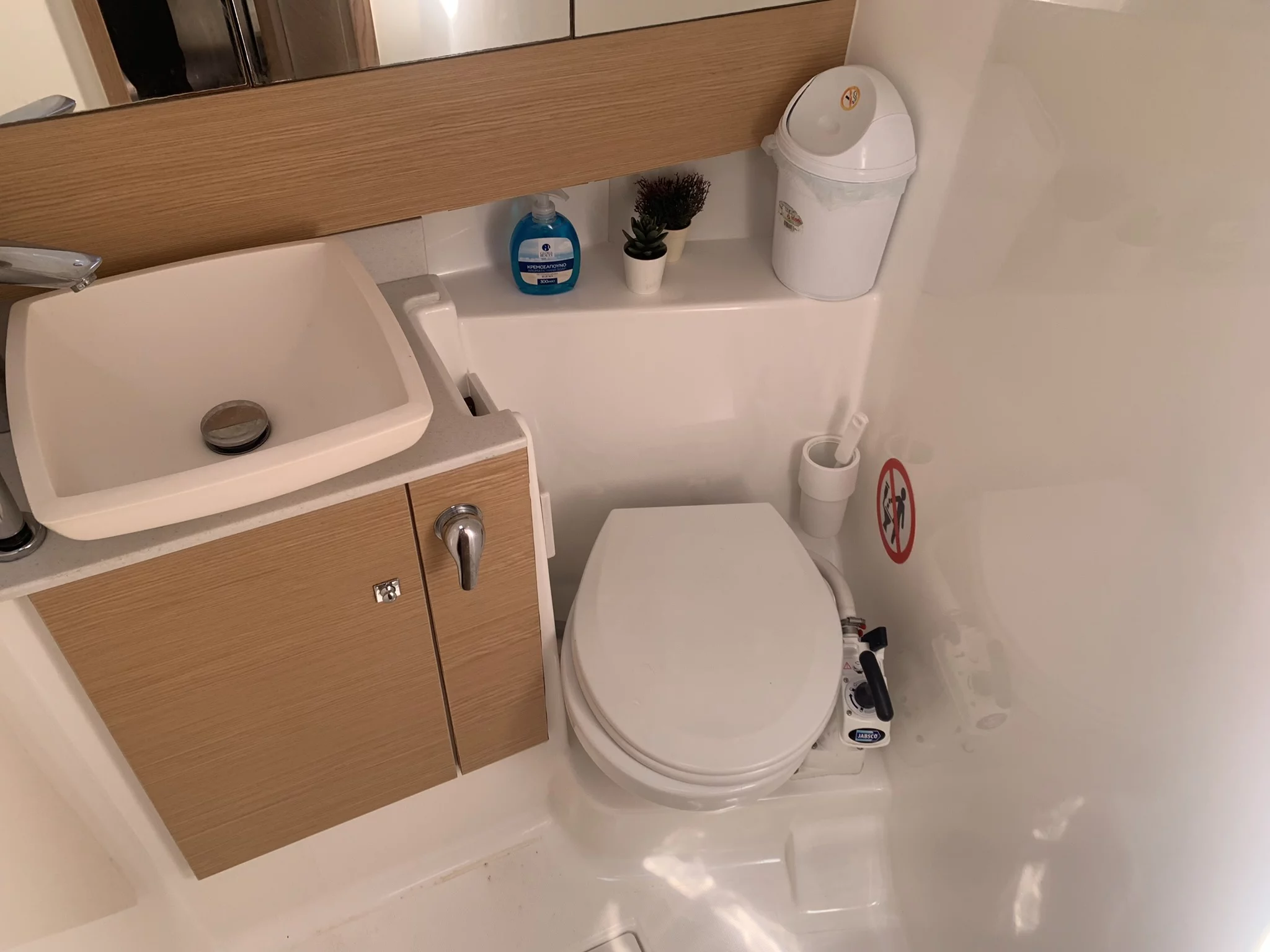 Dufour 430 (GOSAILING)  - 17