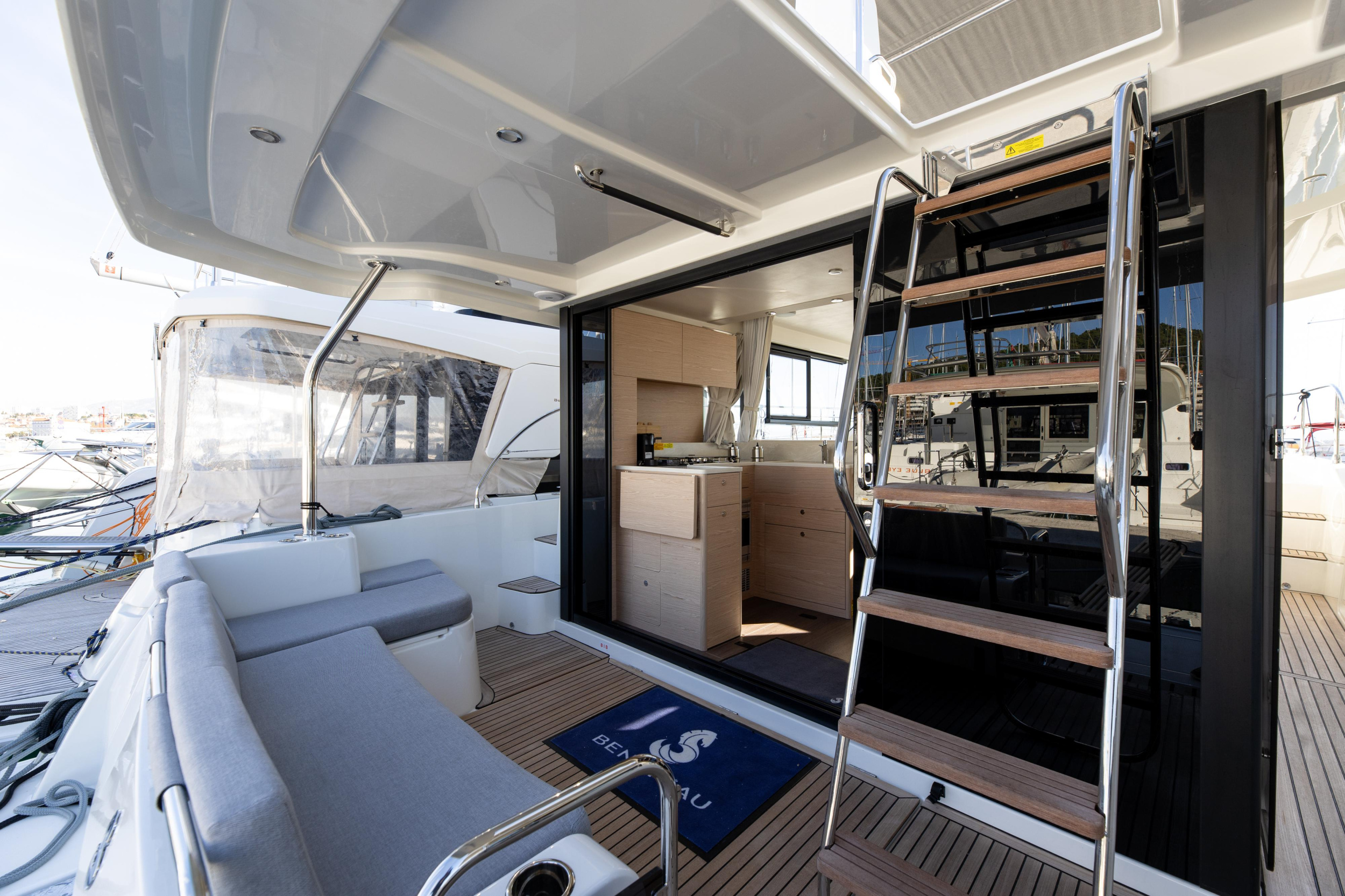 Swift Trawler 41 — photo 17