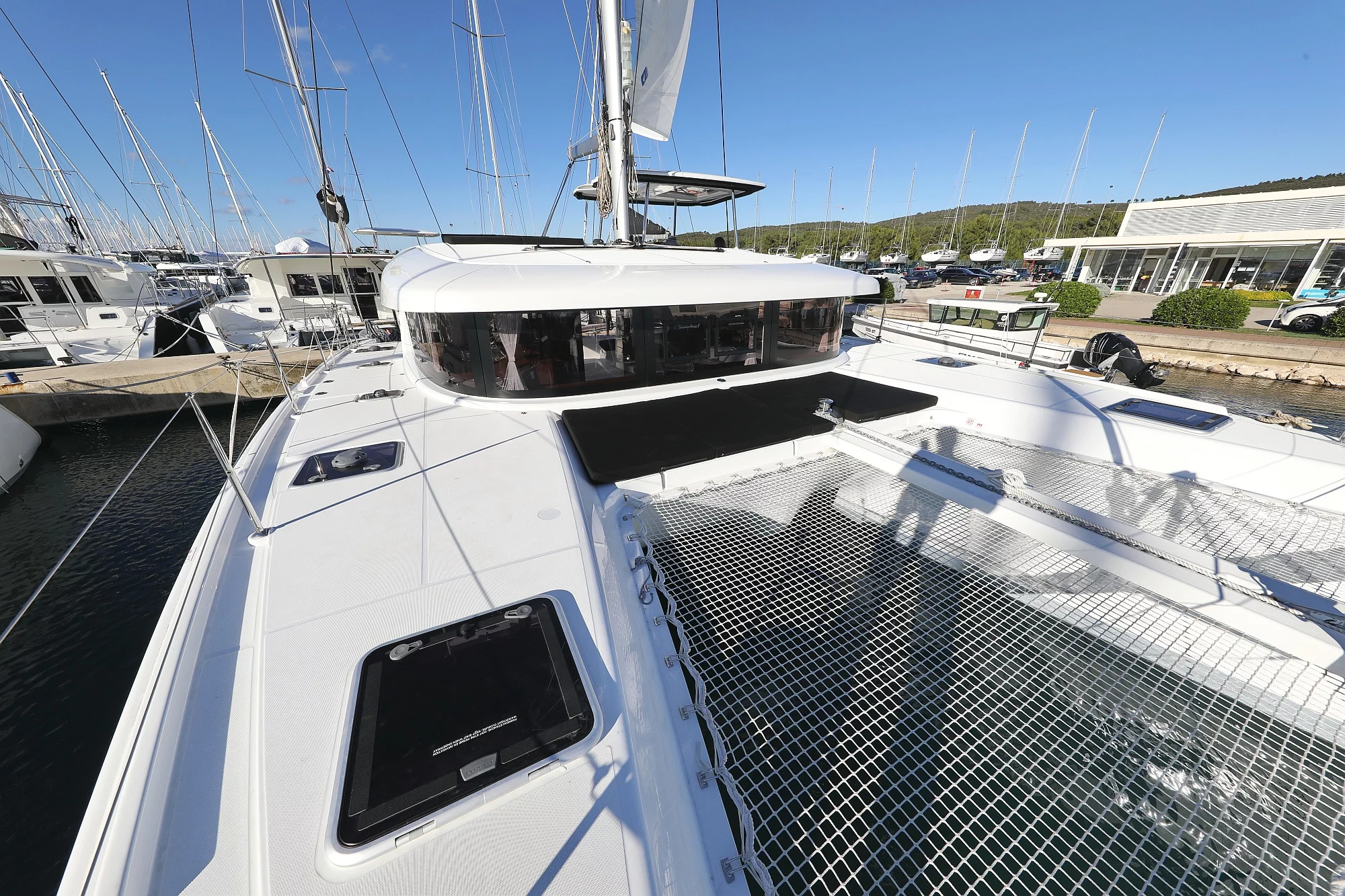 Lagoon 42 (REA)  - 41