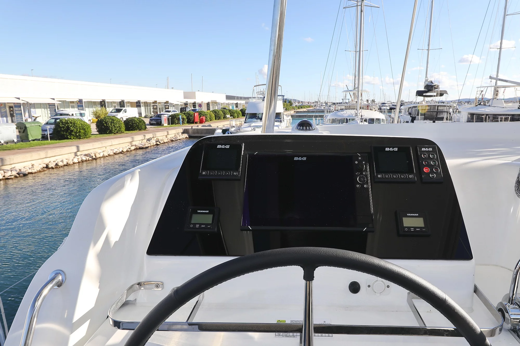 Lagoon 42 (REA)  - 25