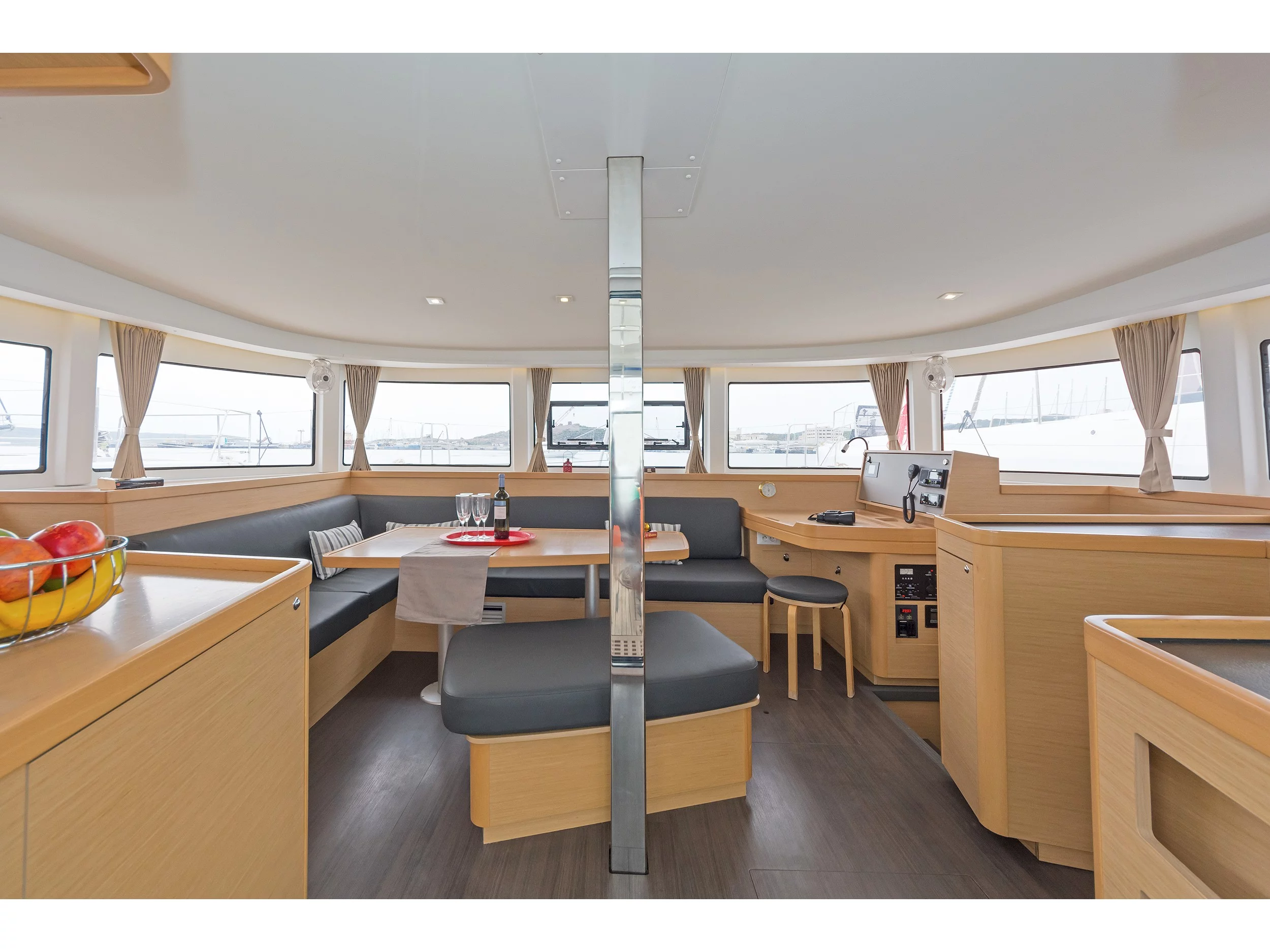 Lagoon 42 & GEN & WM (Breeze) Interior image - 8