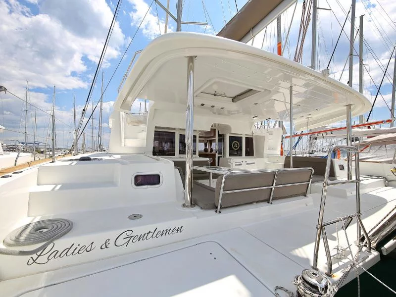 Lagoon 450 F (LADIES&GENTLEMEN)  - 23