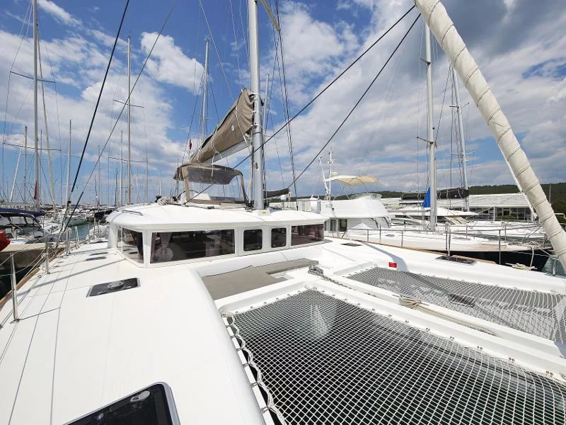 Lagoon 450 F (LADIES&GENTLEMEN)  - 1