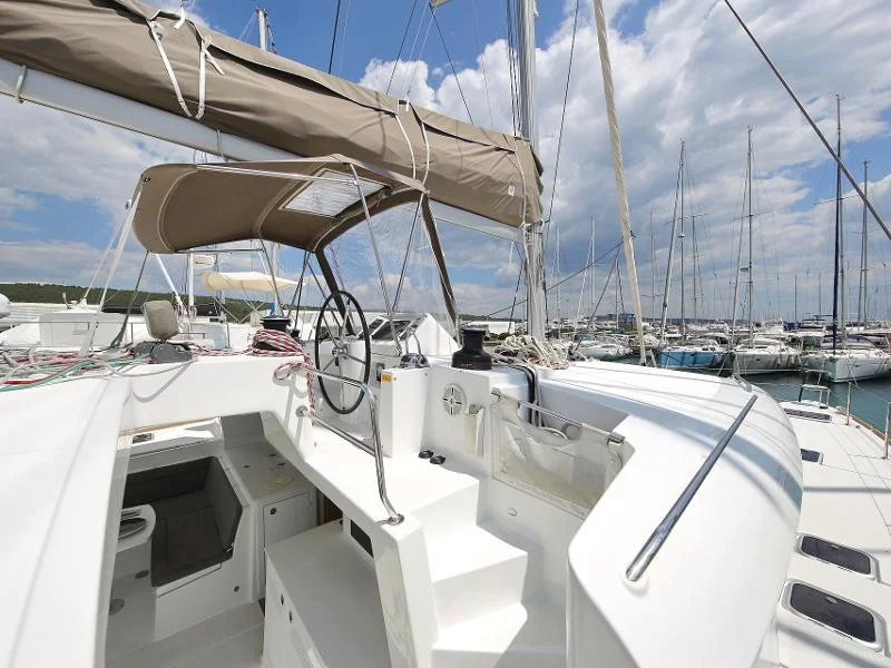 Lagoon 450 F (LADIES&GENTLEMEN)  - 31