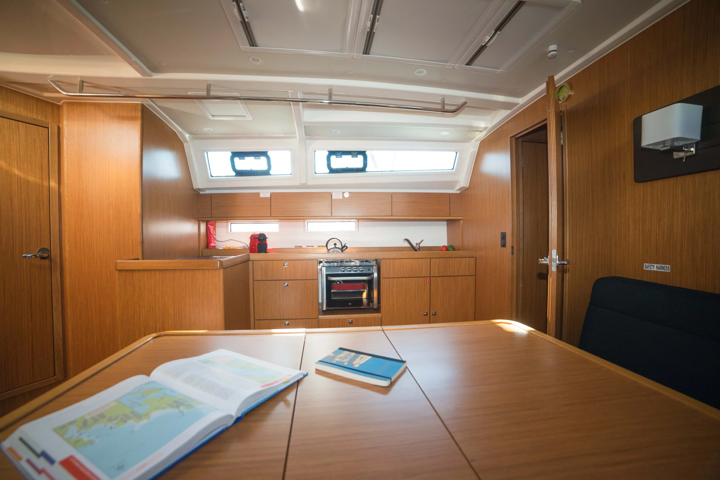 Bavaria Cruiser 46 (Charm)  - 12