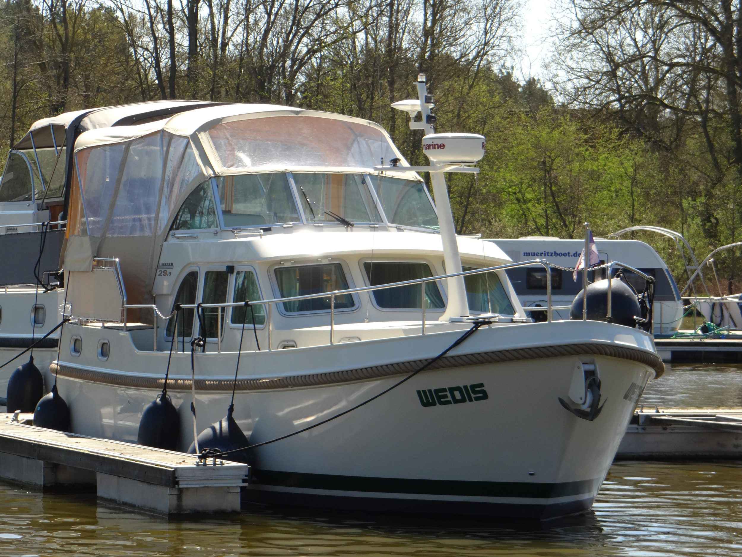 Photo #1 - Linssen GS 29.9 AC (Wedis (Fr2)) in Mirow - 18879