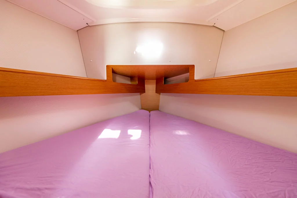 Sun Odyssey 33i (Ribellina)  - 12