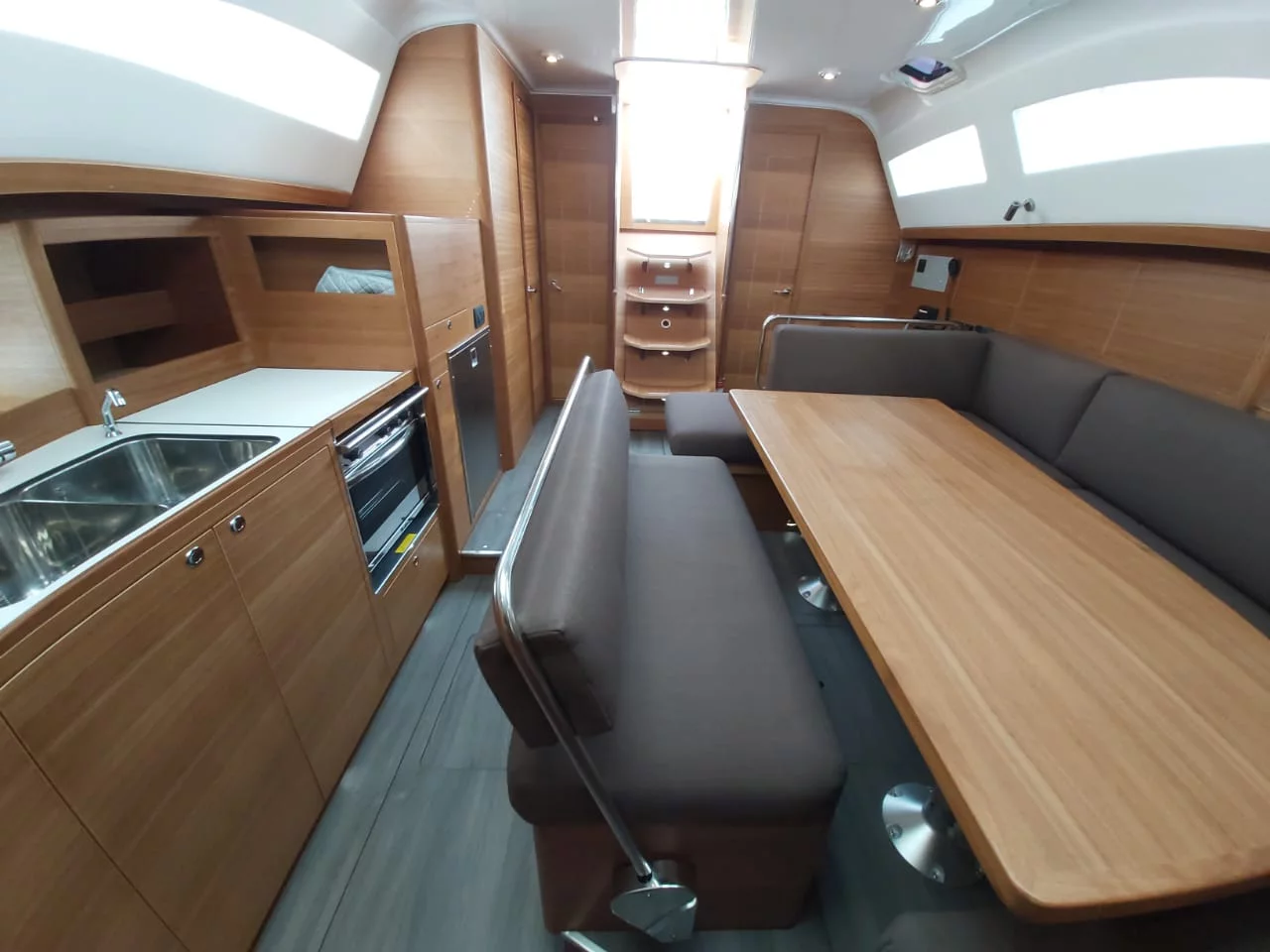 Elan Impression 45.1 (Ariadne)  - 9