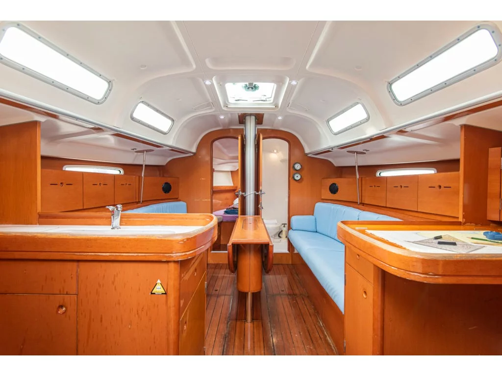 First 40.7 (Milena) Interior image - 16