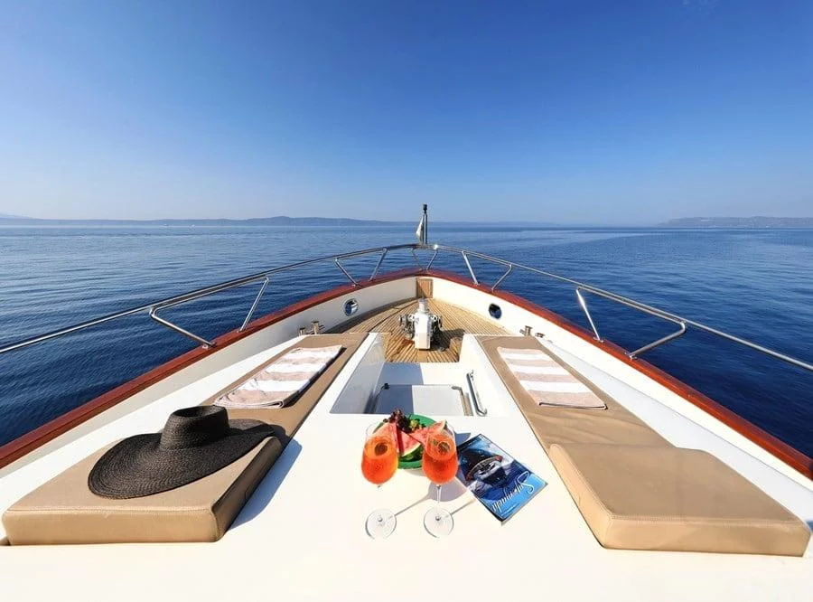 Motoryacht (Custom Blanka)  - 14