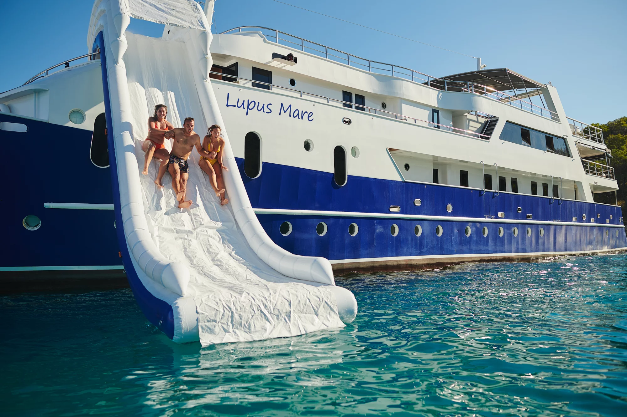 Motoryacht (Lupus Mare)  - 22