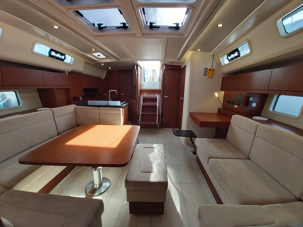 Hanse 458 (Astrea)  - 11