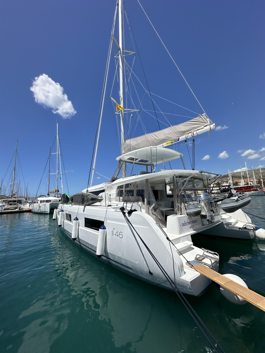 Lagoon 46 Fly — photo 24