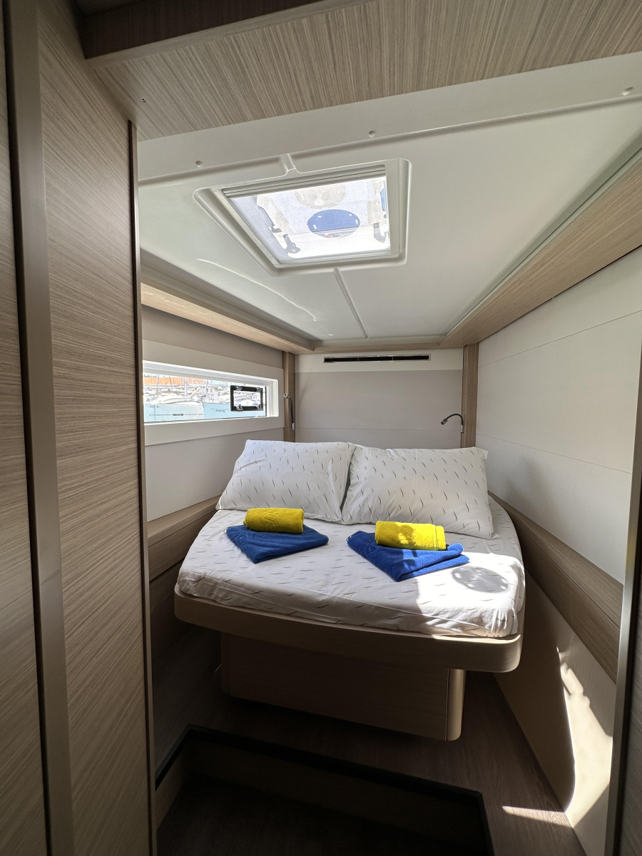 Lagoon 46 Fly — photo 26