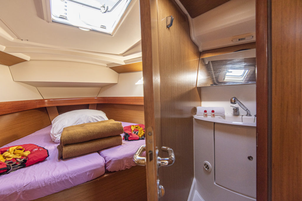 Photo #18 - Sun Odyssey 42 i (Benoit) en San Vincenzo - 6389