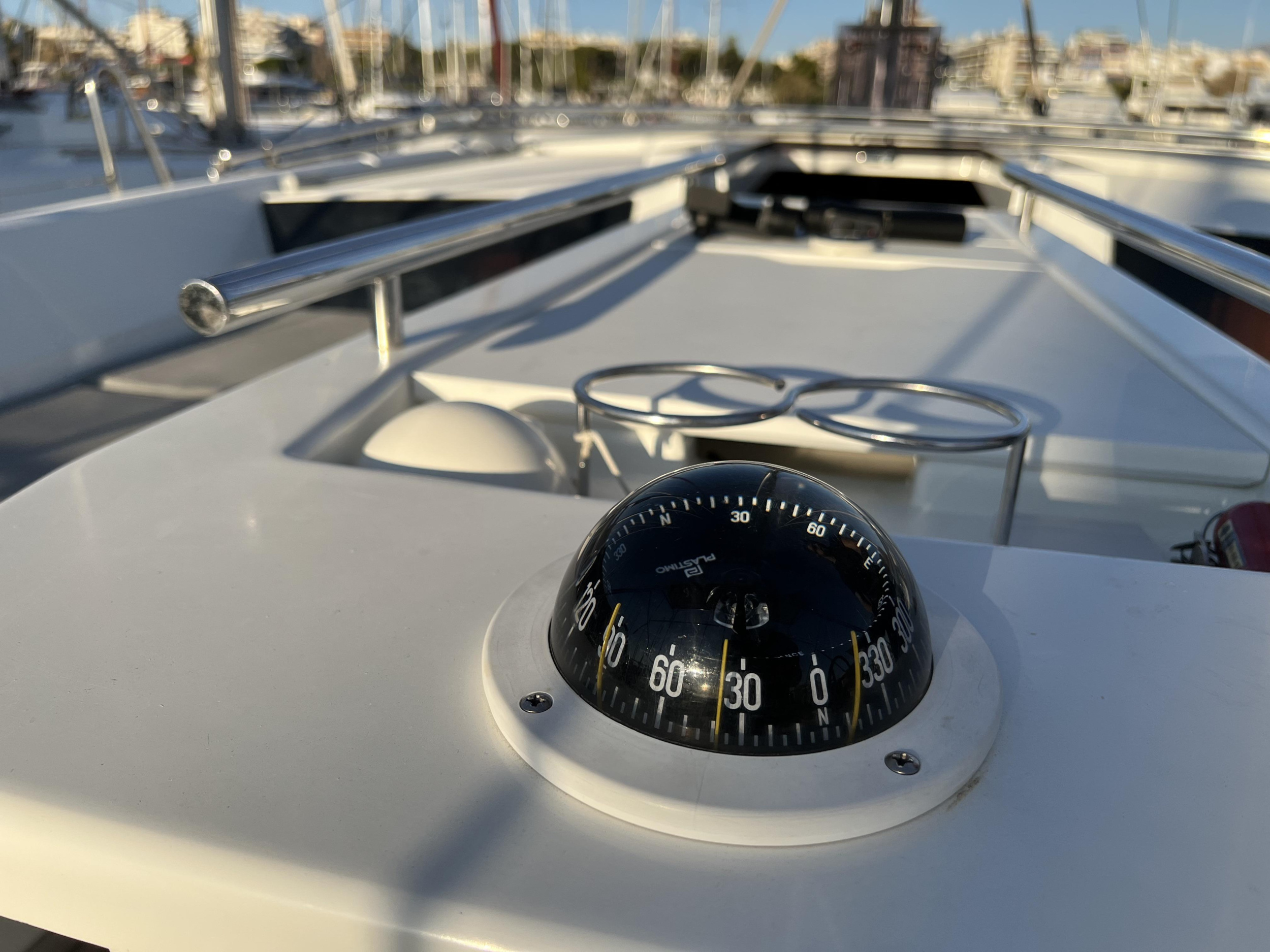 Photo #22 - Oceanis 46.1 (Ostria) en Atenas - 18822