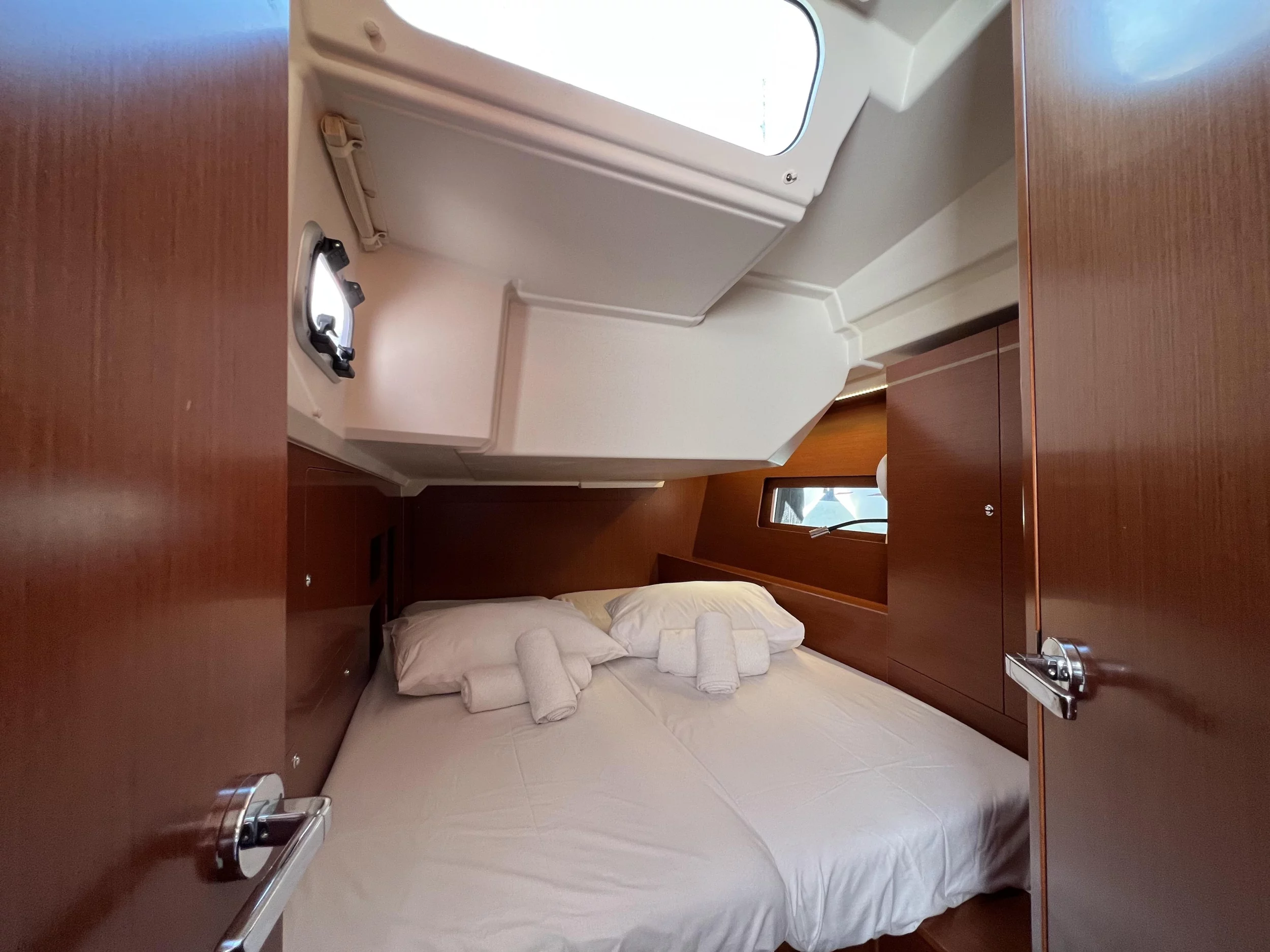 Oceanis 46.1 (Ostria)  - 32