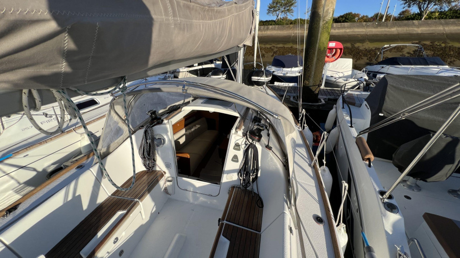 Photo #5 - First 25 S (Marlem) in Port du Crouesty - 18888