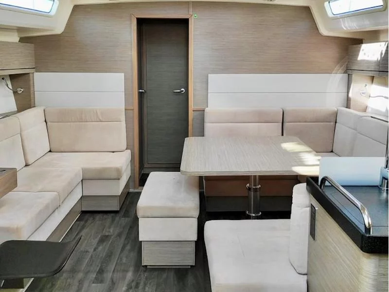 Hanse 458 (Xristina) Interior image - 11