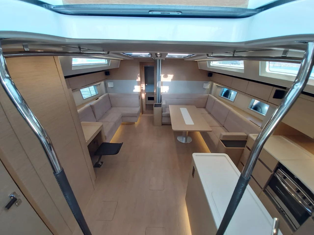 Hanse 548 (Ellora) Interior image - 11