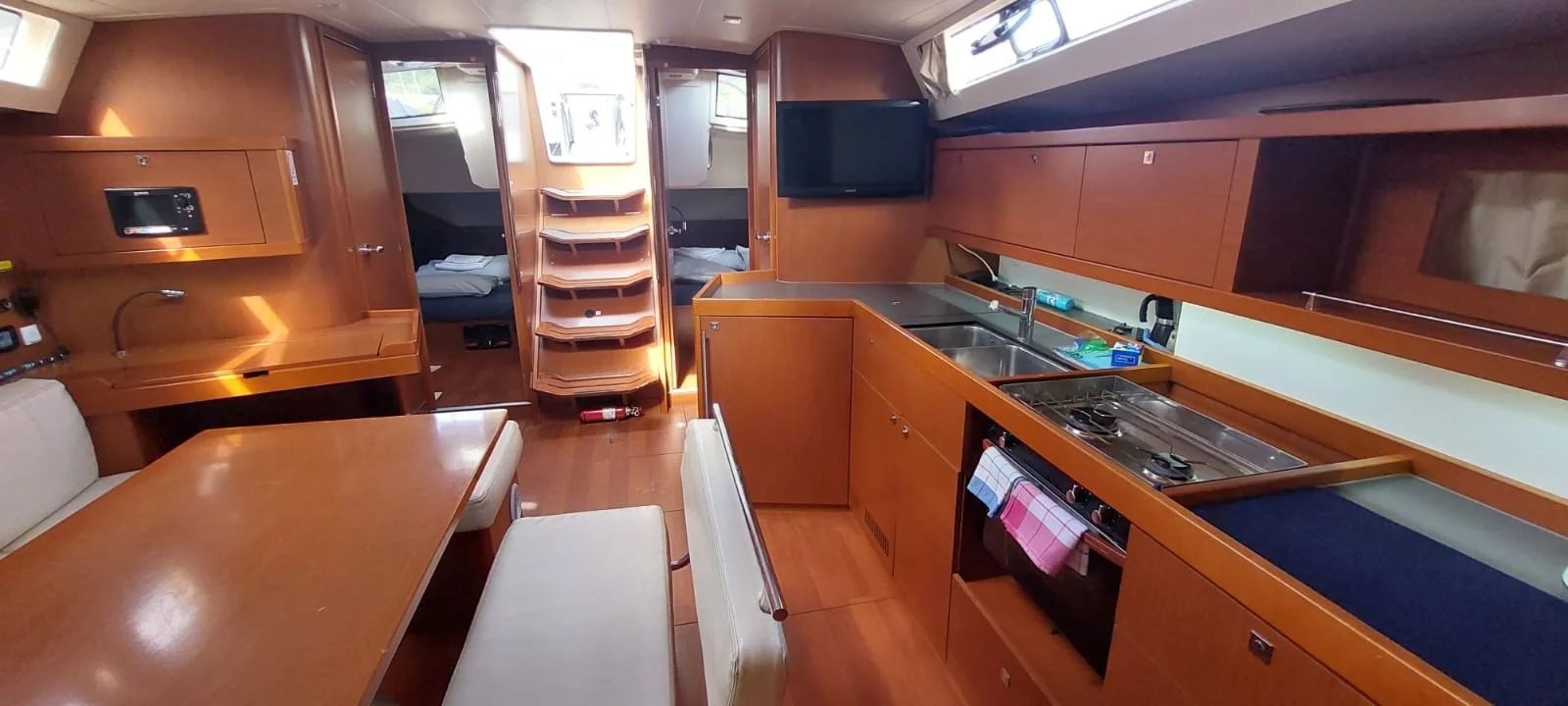 Oceanis 45 (Stella)  - 12