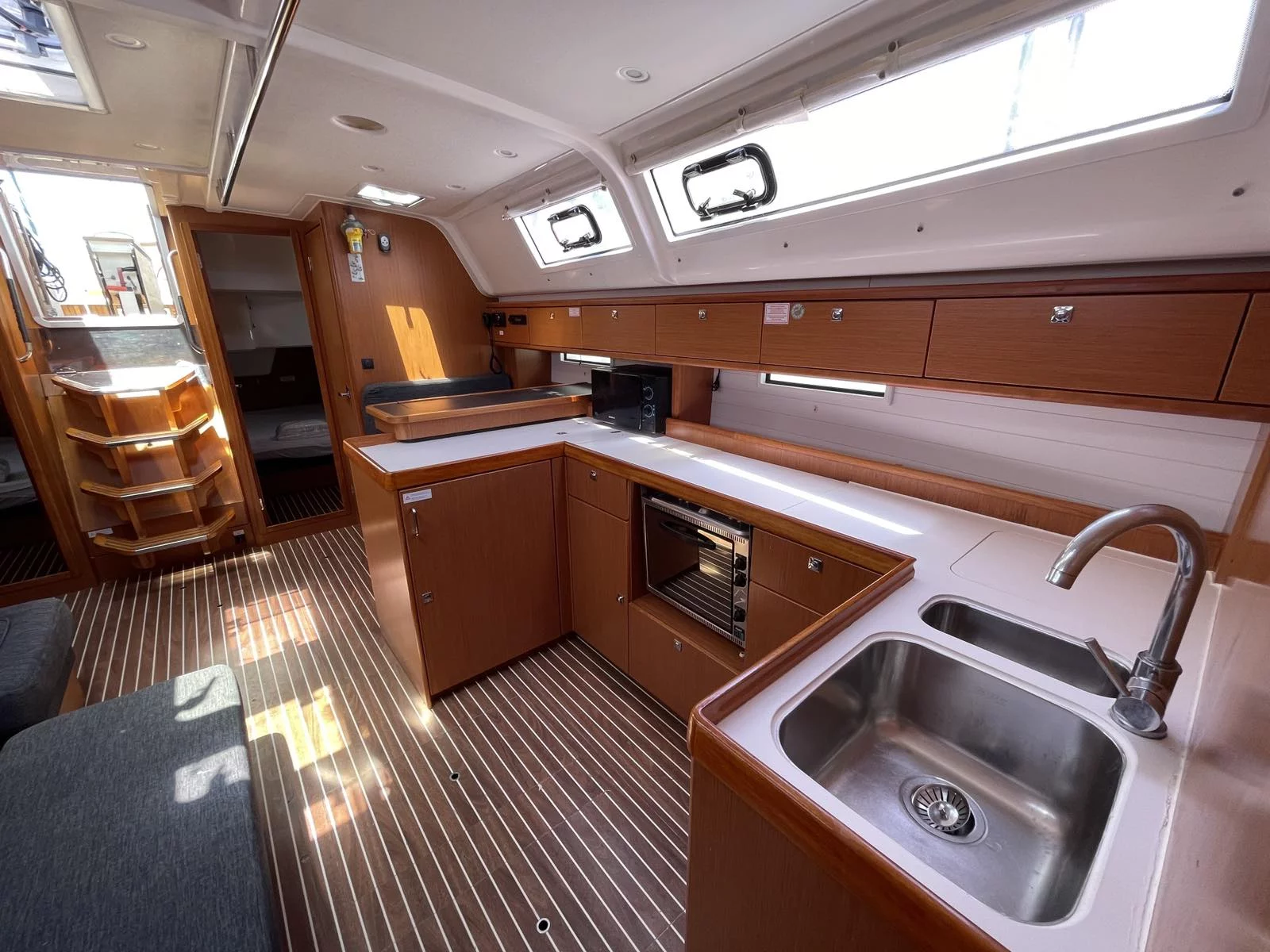 Bavaria Cruiser 51 (Anemone)  - 7
