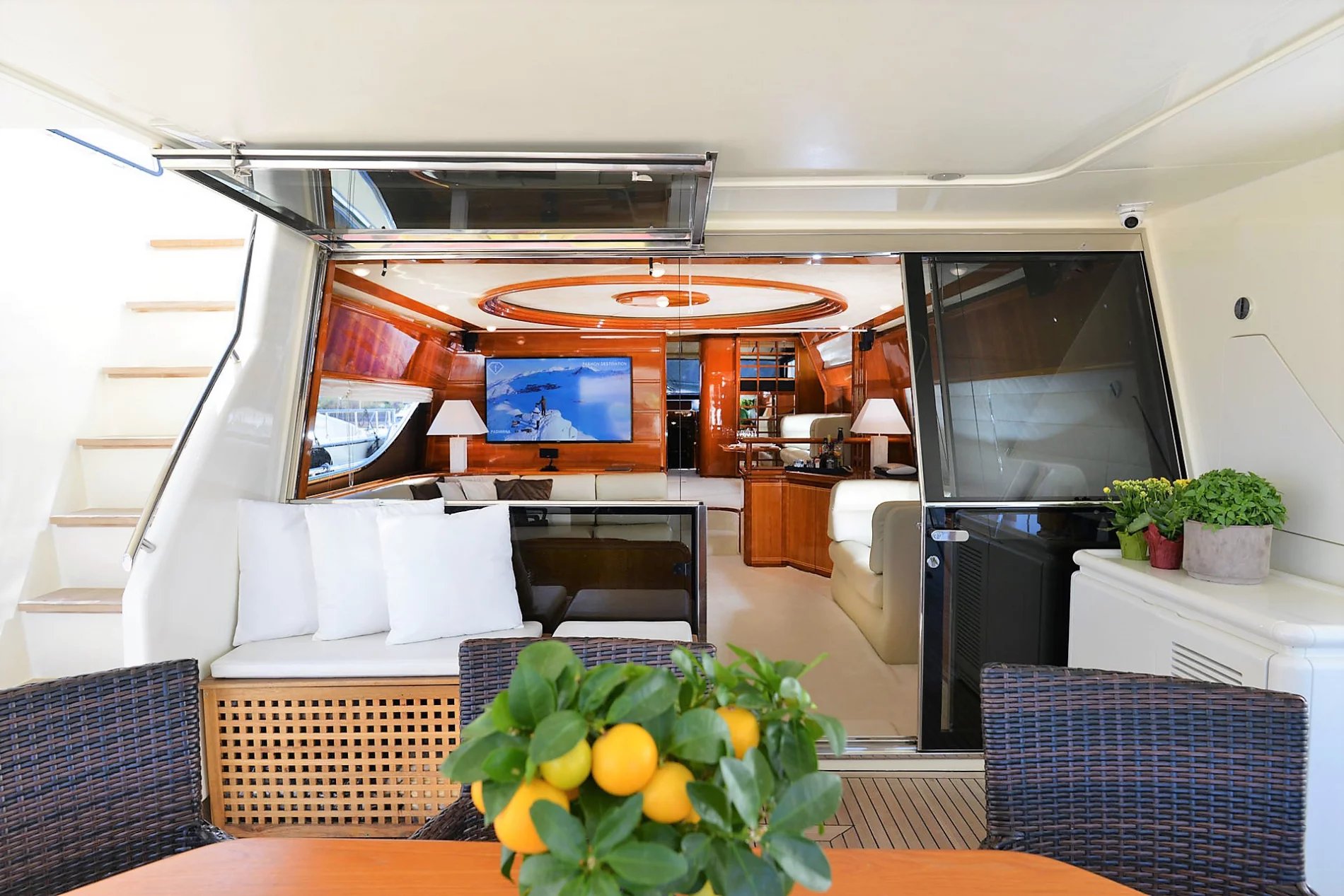 Ferretti 80 (Kentavros II)  - 18
