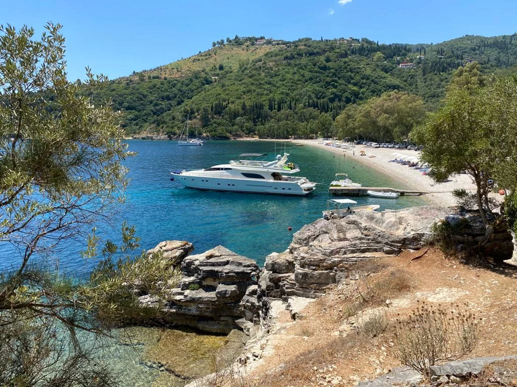 Ferretti 80 (Kentavros II)  - 37