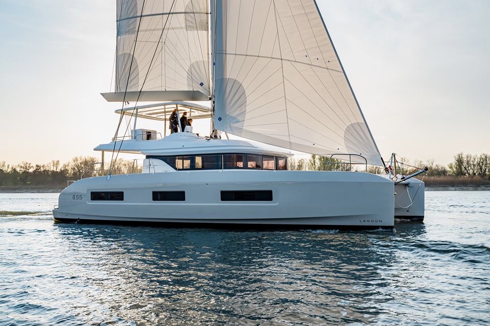 Photo #71 - Lagoon 55 (2) (Verina Star) en Atenas - 18996