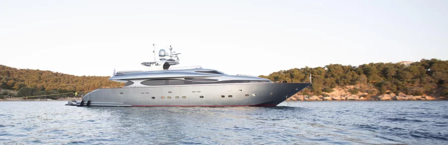 Maiora 108 (Princess L)  - 10