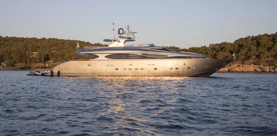 Maiora 108 (Princess L)  - 37