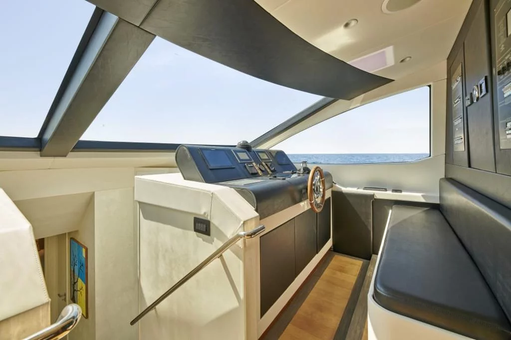 Azimut 85F (La Fenice)  - 17