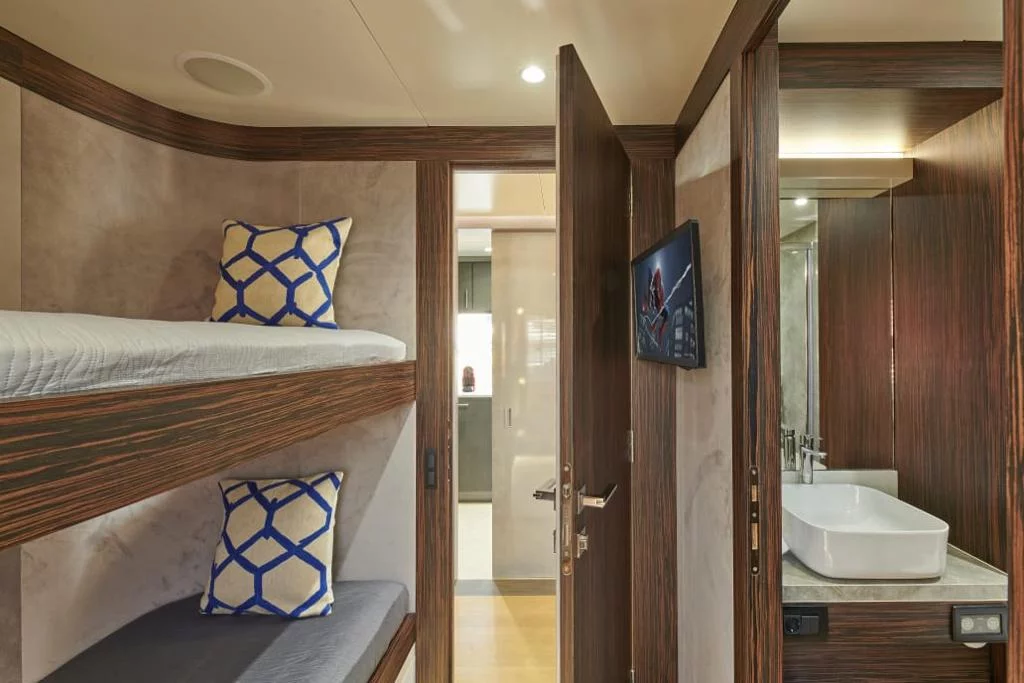 Azimut 85F (La Fenice)  - 36