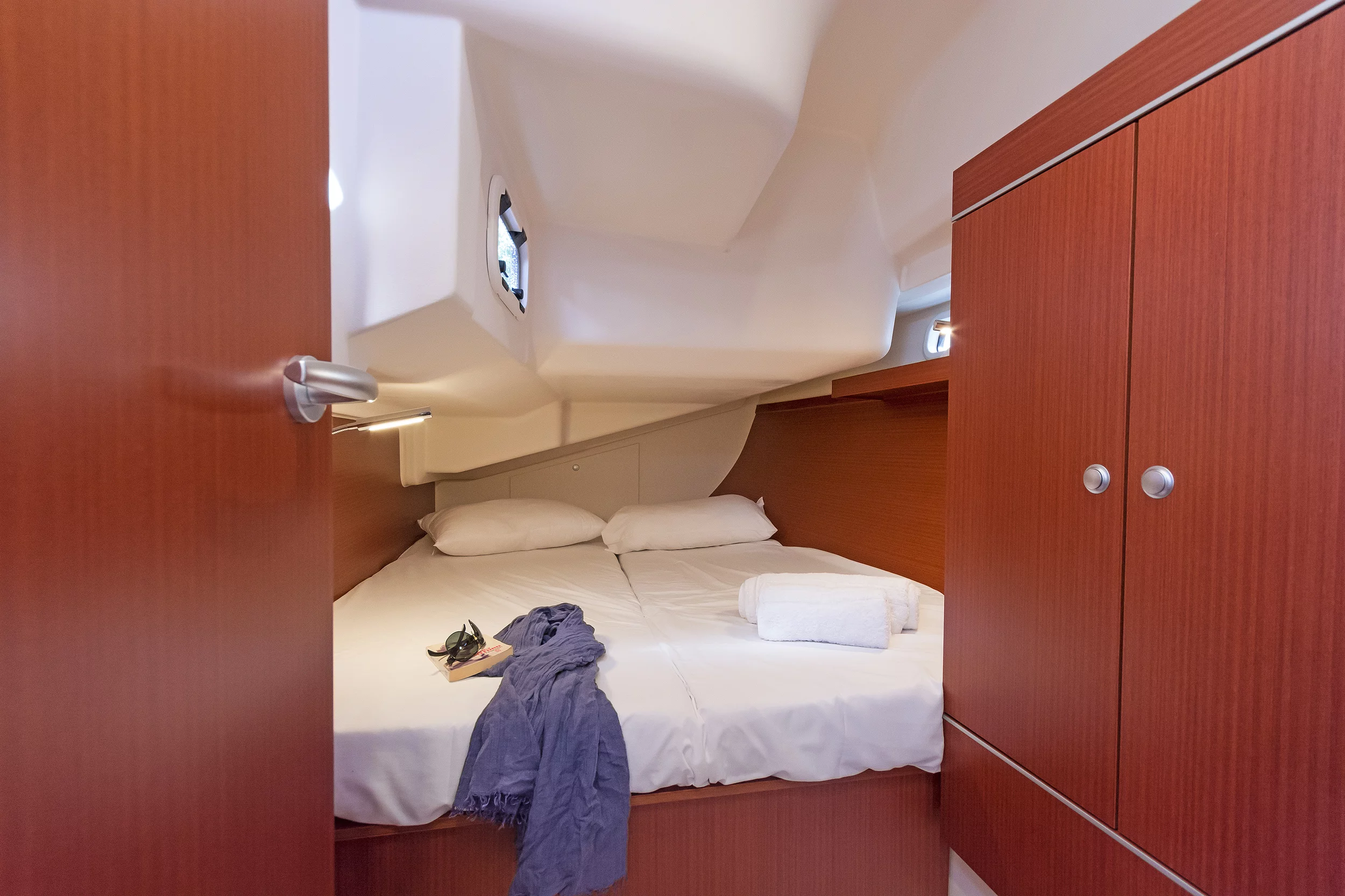 Hanse 385 (Capriccio)  - 23