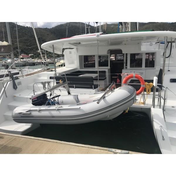 Lagoon 450 Flybridge — photo 9