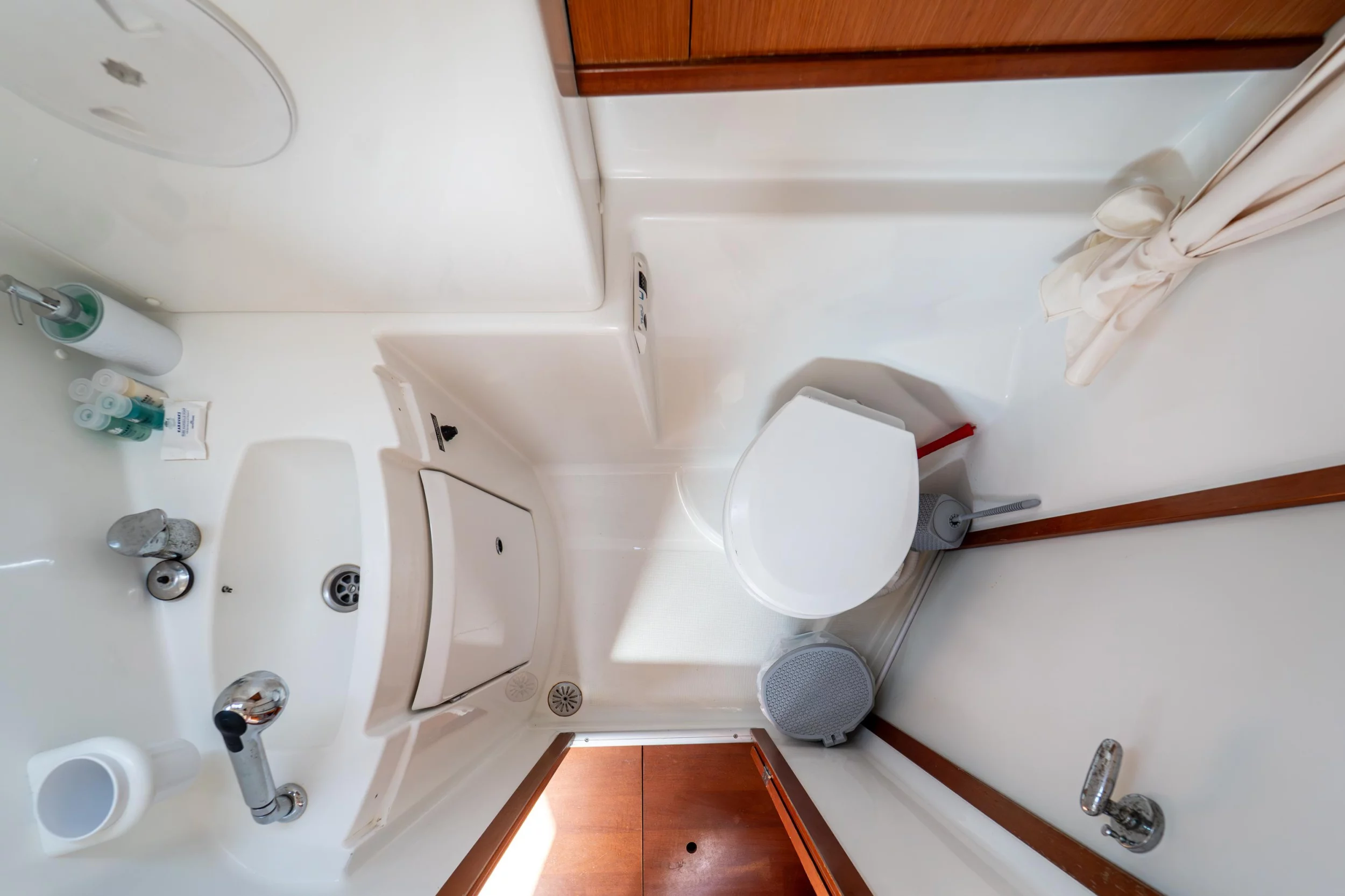 Beneteau 43 (Errika)  - 13
