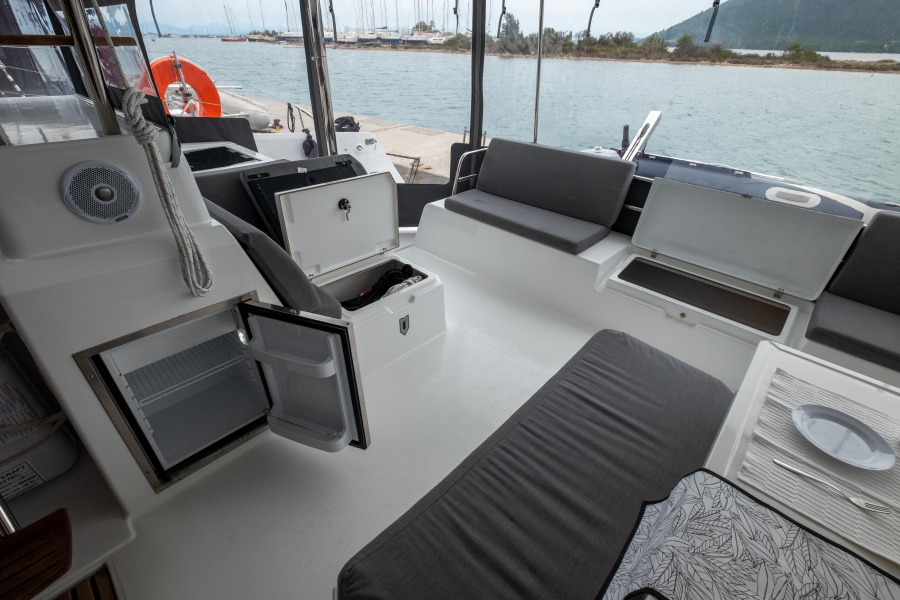 Fountaine Pajot Astréa 42 — photo 38