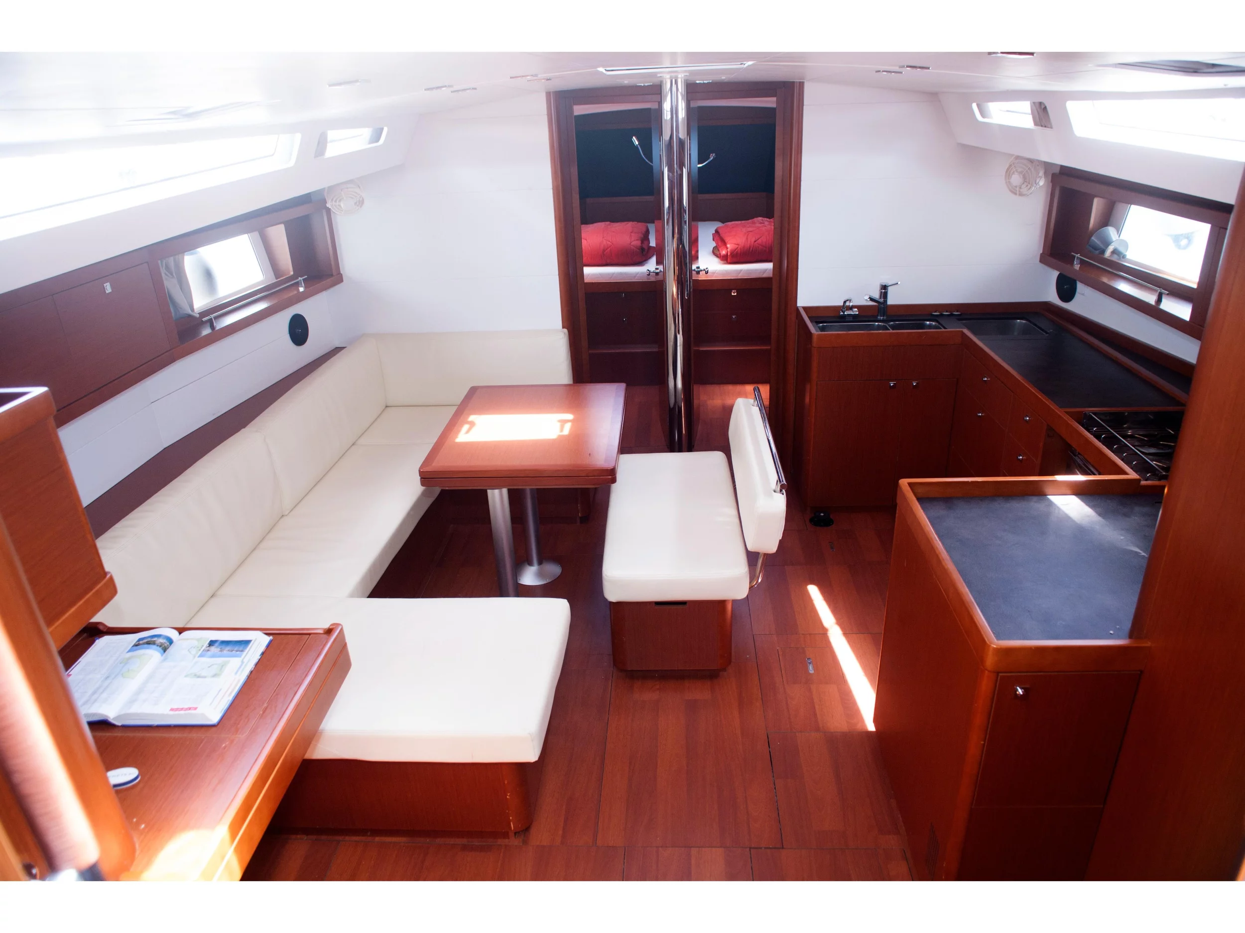 Oceanis 48 (Annita) Interior image - 1
