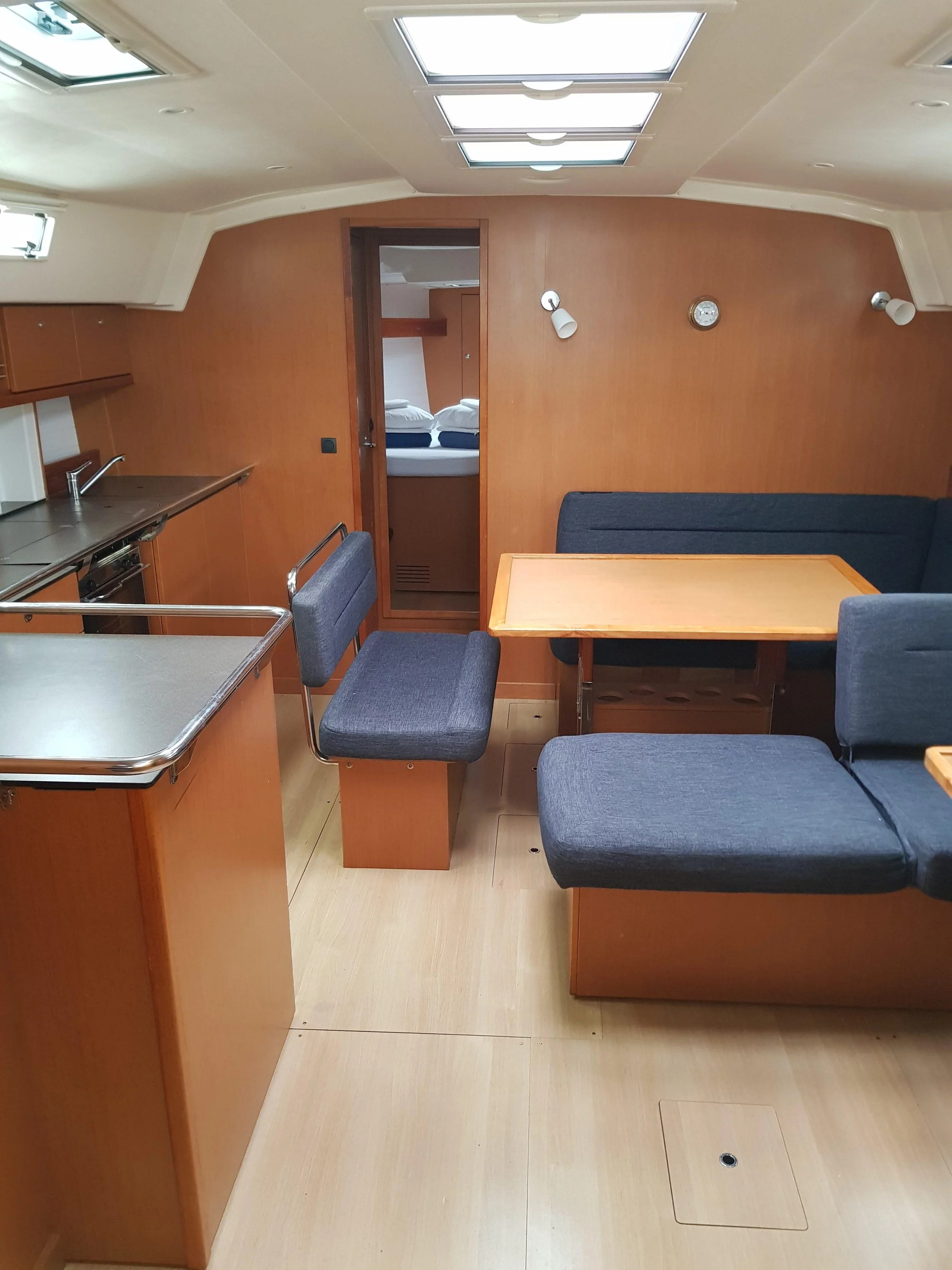 Bavaria Cruiser 45 (Orlan)  - 11