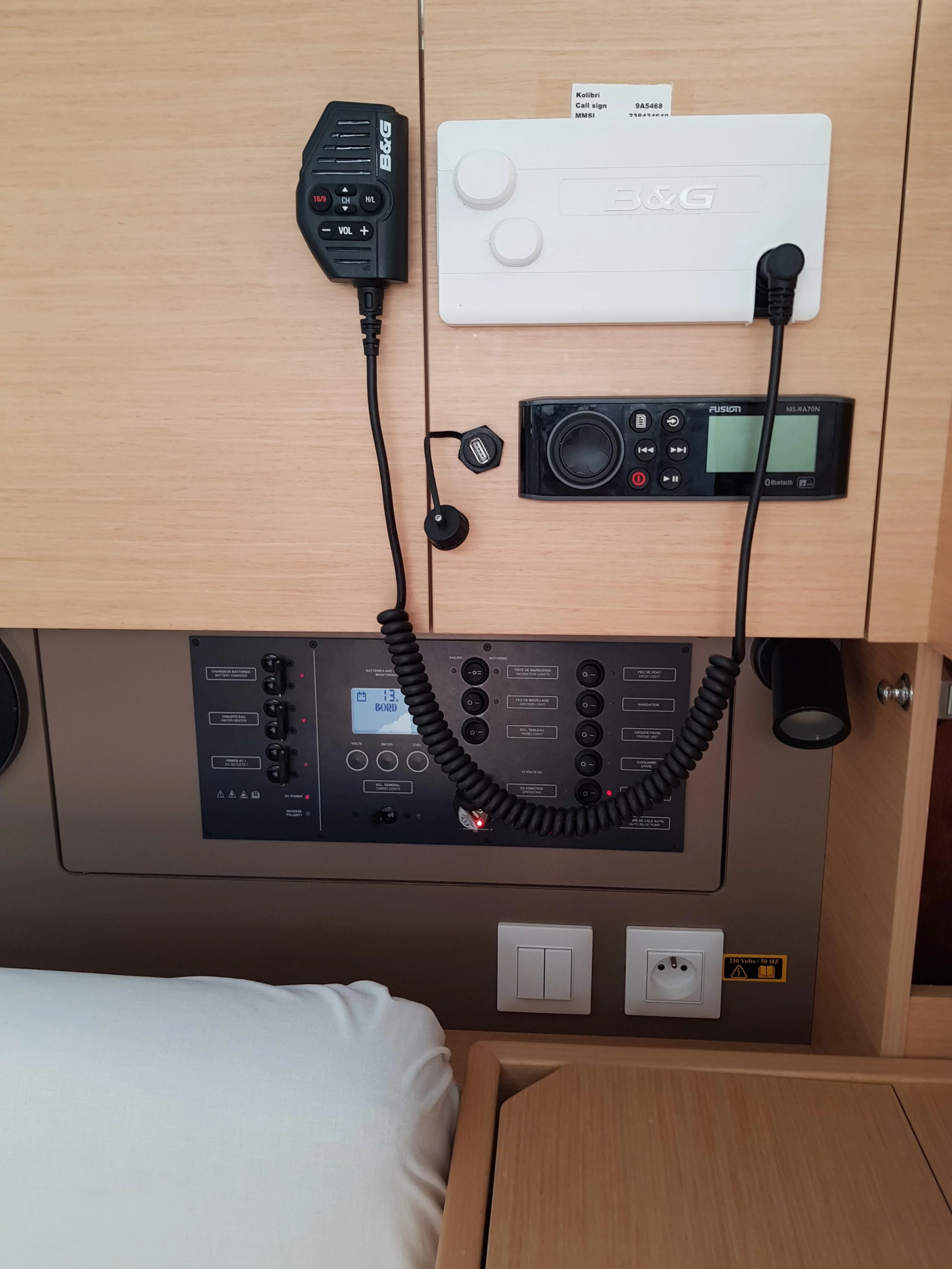 Oceanis 35.1 (Kolibri)  - 5