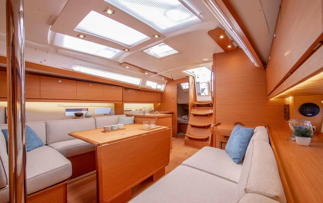 Dufour 390 Grand Large (LAL)  - 2
