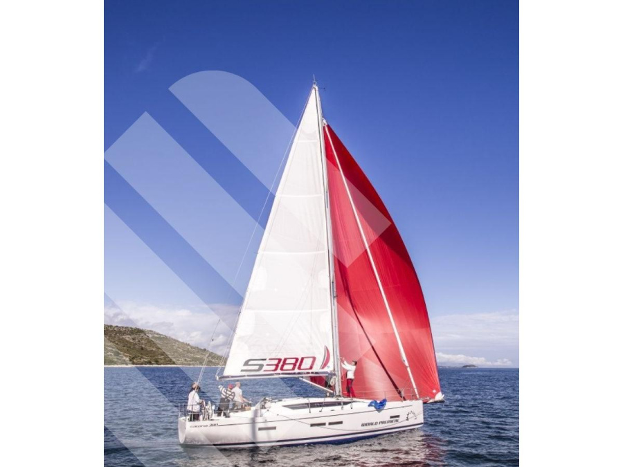 Main image - 0
