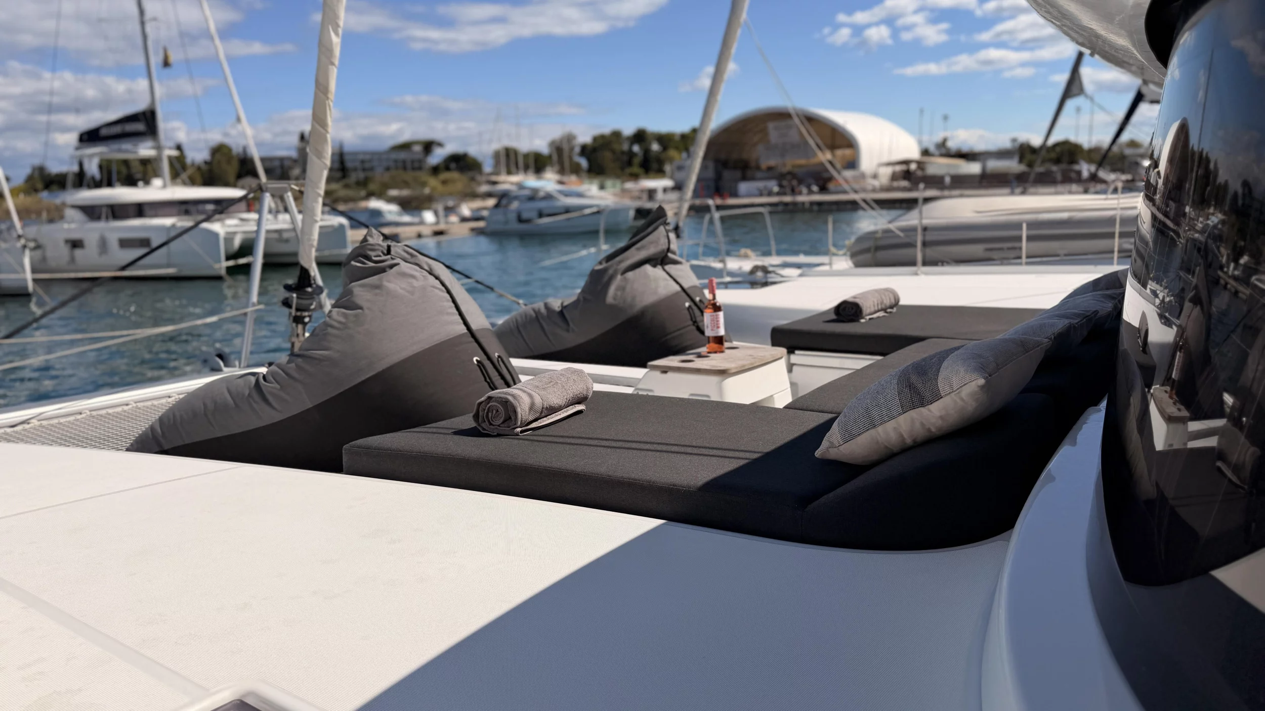 Lagoon 46 (Mystique)  - 13
